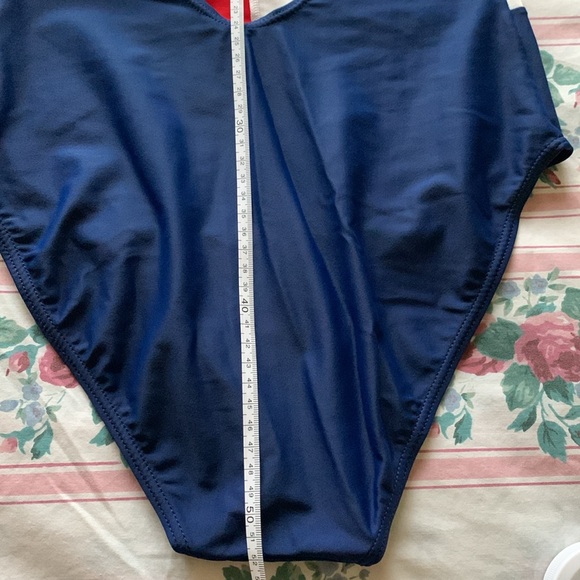 Tommy Hilfiger one-piece swimsuit - Picture 7 of 9